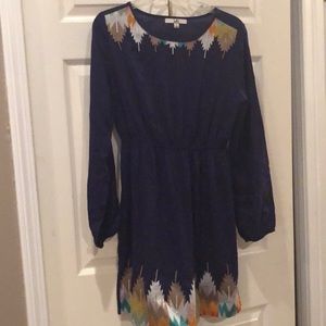 Navy long sleeve dress w/ pattern at top & bottom